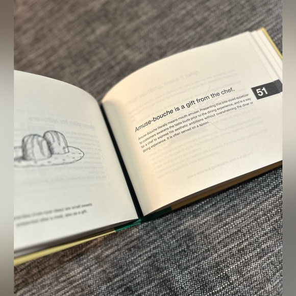 Book: hardcover: “101 Things I Learned In Culinary School” - Picture 4 of 6